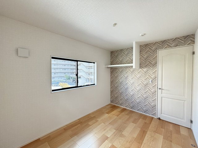 広島市安佐南区高取北１丁目の中古一戸建の洋室