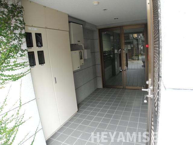 ネクスト鍛冶屋町のエントランス