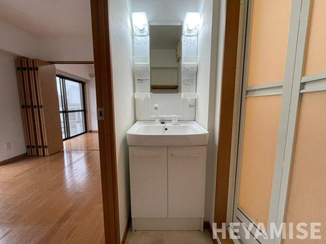 クオーレ鍛冶屋町の洗面所|※同間取りの別の階のお部屋の画像です※