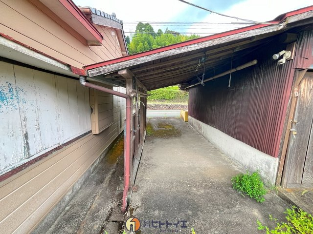 八女市星野村9793-1の前面道路含む現地写真