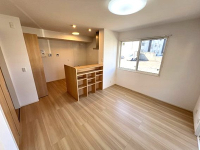 【洋室】 | 浜の前ガーデン