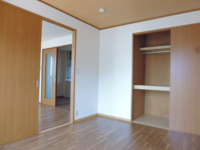 倉敷市広江２丁目のアパートの寝室|洋室