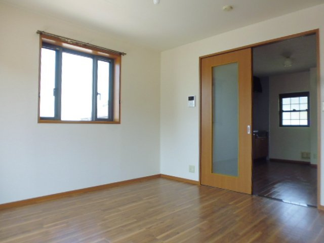 倉敷市広江２丁目のアパートの内装|洋室