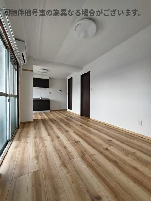 シティイトウビルの居間・リビング