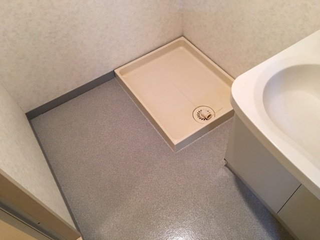 【洗面所】 | フローラルコート | 同タイプの別部屋写真です。