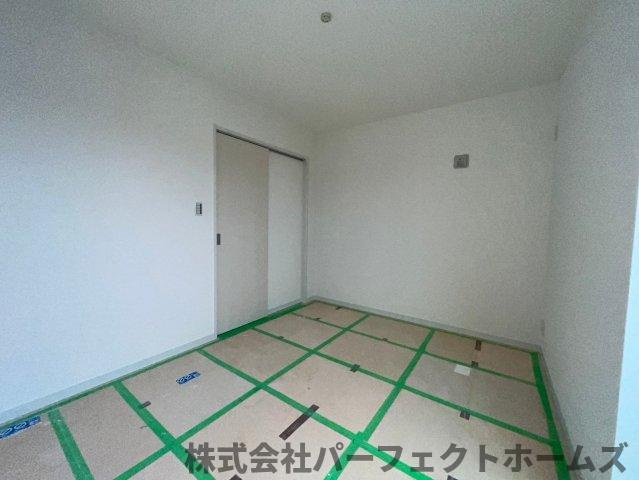 ユウトシタウン池之宮の寝室|ゆとりの広さです