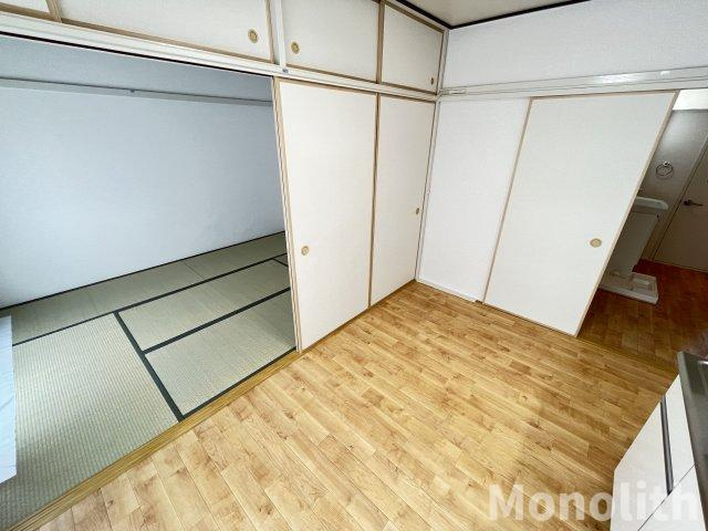 和泉市鶴山台３丁目の賃貸マンションの内装