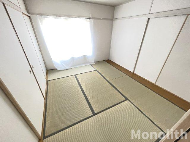 和泉市鶴山台３丁目の賃貸マンションの和室