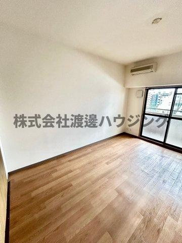 グレイス丸萬の内装