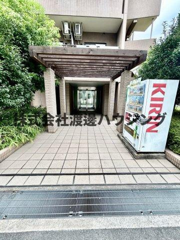 グレイス丸萬のエントランス