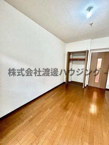 グレイス丸萬の内装