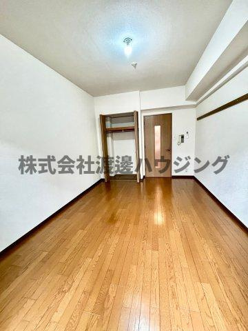 グレイス丸萬の内装