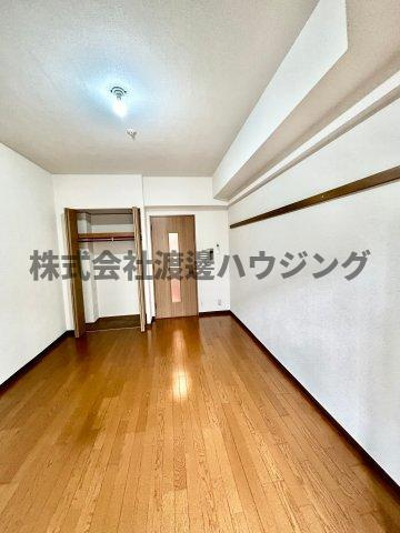 グレイス丸萬の内装