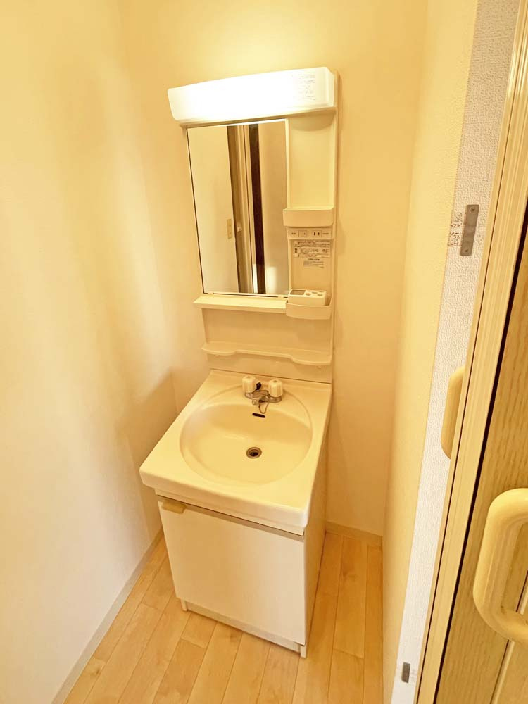 LA・LUNAの洗面所