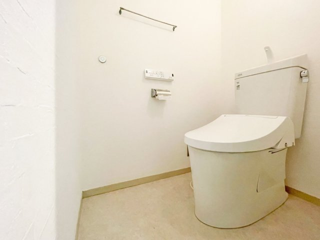 シーアイマンション第一甲陽園のトイレ|清潔感のあるトイレです