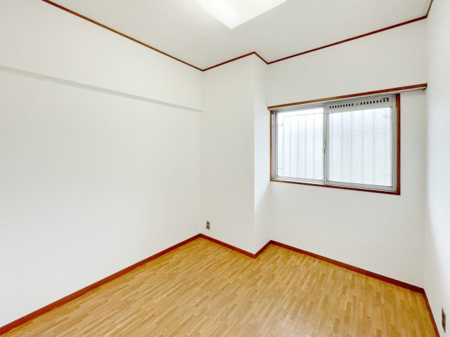 シーアイマンション第一甲陽園の洋室|ゆったりした洋室です