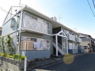 【外観】 | 西岡ハイツ | 外はこのようになっています