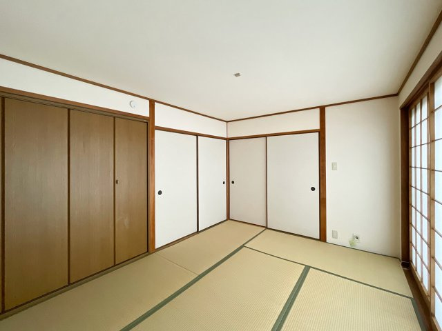 進和苦楽園アーバンライフB棟の和室|和室、ちょっとしたくつろぎスペースにいかがでしょうか