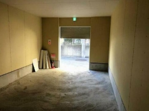 ローラン　ハイツ．のロビー