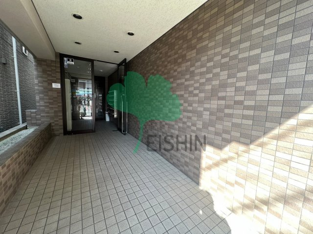 ソレイユ博多駅南のエントランス