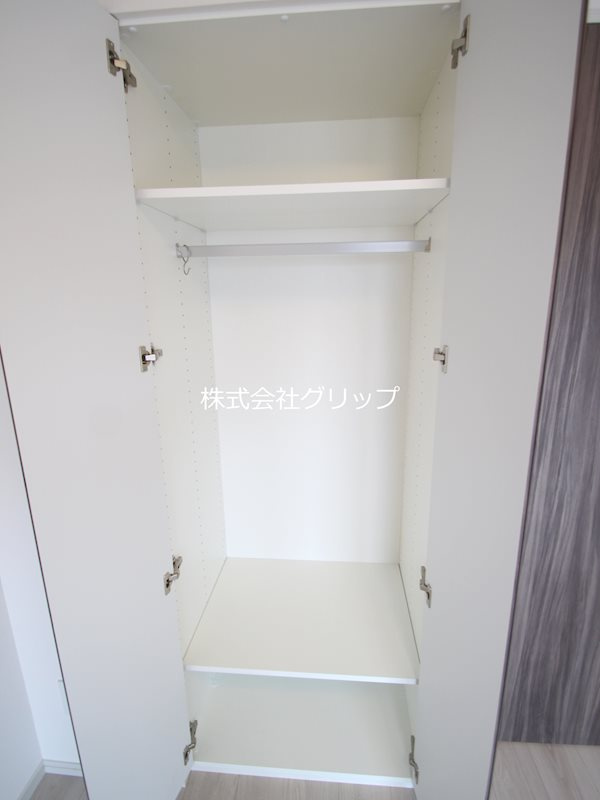 クレヴィスタ横浜大口の収納