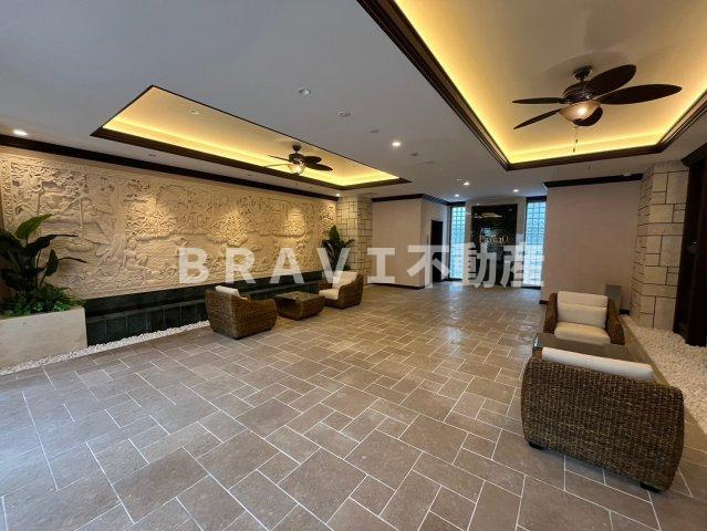 プレジオ松屋町　BRAVI不動産のロビー|【プレジオ松屋町】落ち着いたロビーです