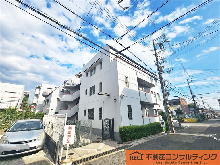 コスモ住吉川の外観