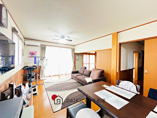 【居間・リビング】 | 加須市騎西　中古戸建