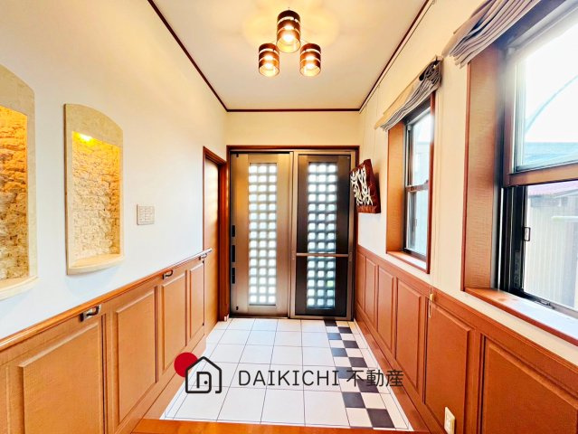 【玄関】 | 加須市騎西　中古戸建