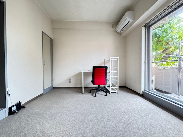 ボイスデムドンの寝室|家具はつきません。