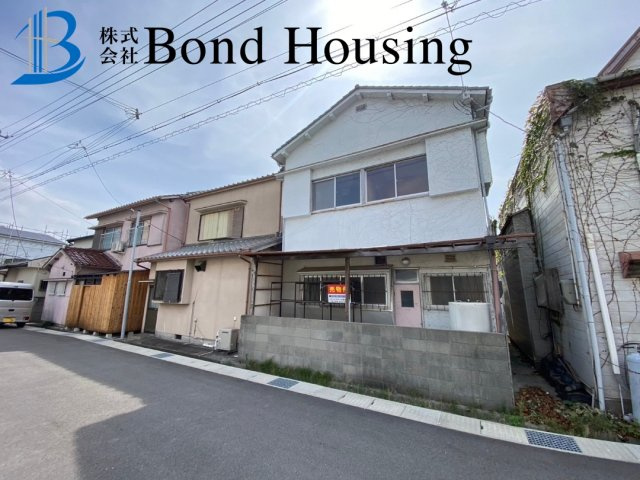 西江井ヶ島駅徒歩6分・海近物件・大久保町西島　築49年の前面道路含む現地写真