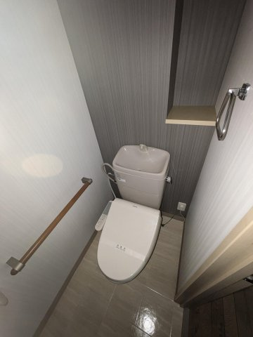 アーバンステージ府中のトイレ|※同タイプの別の部屋です。