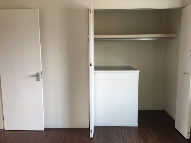 長岡ハイツの収納