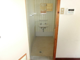  | 仲松ビル | ※室内写真は　203　号室を参照しています。