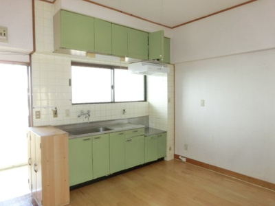  | 仲松ビル | ※室内写真は　203　号室を参照しています。