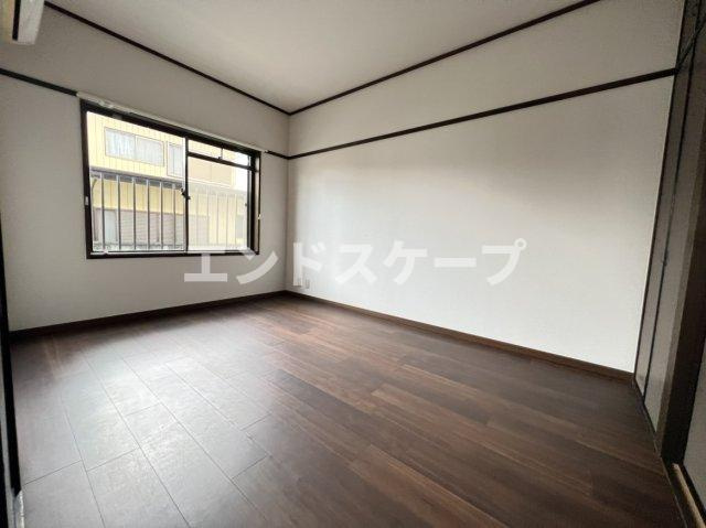 ファランドール井野の居間・リビング|高崎、前橋エリアのお部屋探しはエンドスケープまで！お客様の理想お聞かせ下さい♪
