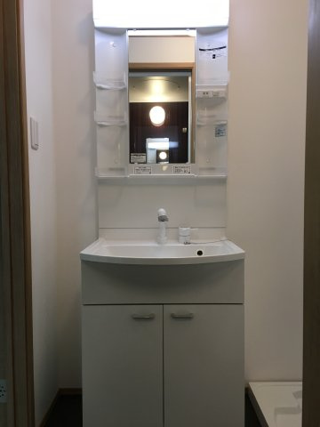 ポルトボナーの独立洗面台