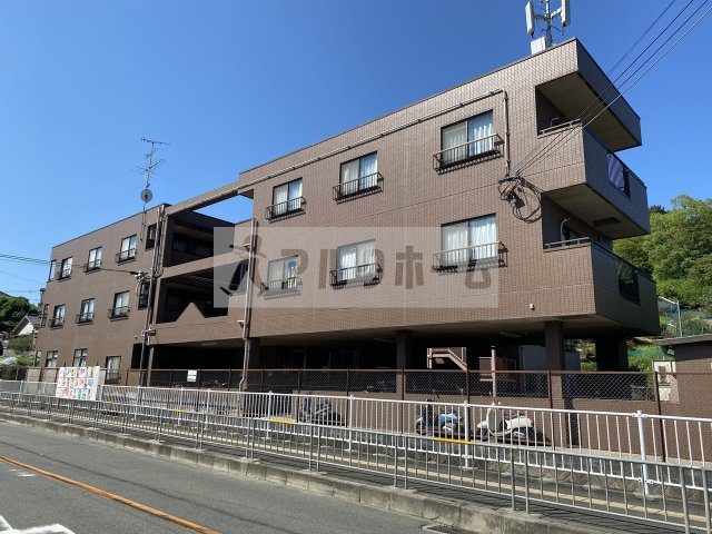 パラシオン旭ヶ丘の外観|（柏原市　賃貸マンション）