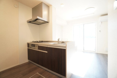 【キッチン】 | リンカーン源 | ※同物件・反転タイプの写真です。
