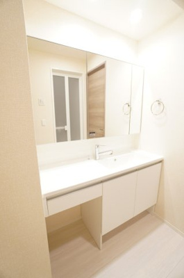 【独立洗面台】 | リンカーン源 | ※同物件・反転タイプの写真です。