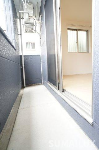 熊本市南区田井島３丁目のアパートのバルコニー