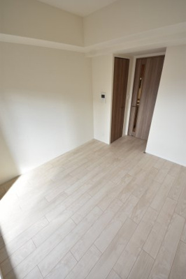 【洋室】 | プレサンスＫＯＢＥアモーレ