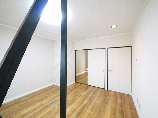 グローバルプラザの居間・リビング|リビングです