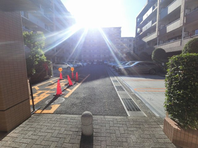 【駐車場】 | 新山下ベイシティ第六号棟 | 駐車場です。