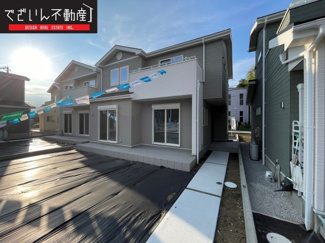 【外観】 | ≪4号棟≫長い年月を経ても飽きのこない外観デザインです。
現地(2024年10月撮影)