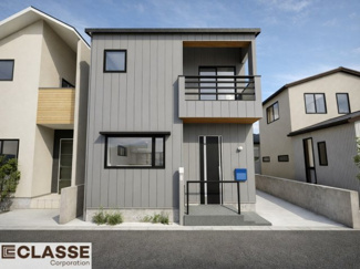 【外観パース】 | 宇治市広野町大開1区画　売土地　建築条件付き | ・参考プラン価格：2410万（別途外構費165万、造成費等万）
・建物価格は参考価格になります。
（弊社標準建物27坪で計算した価格です）
・参考プラン延床面積：83.57㎡