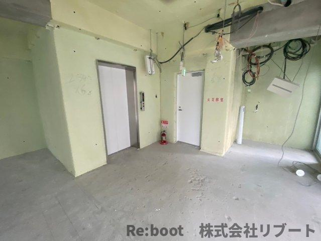 プレジデントビルの内装