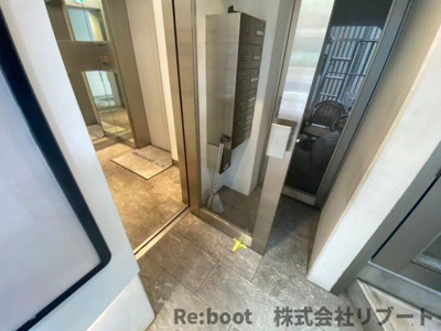 【ロビー】 | プレジデントビル