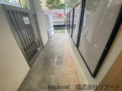 【ロビー】 | プレジデントビル