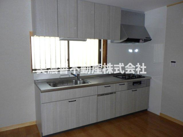 ６３５７４　各務原市那加前野町三丁目中古戸建てのキッチン